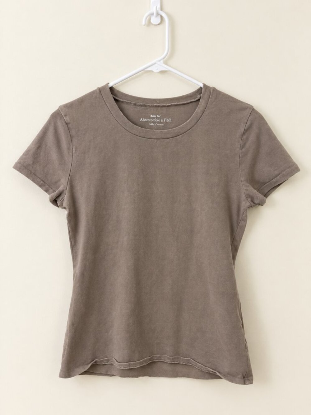 Abercrombie & Fitch Brown Baby Tee Size M